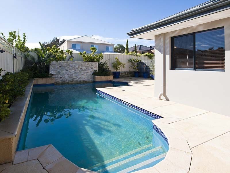 39 Welbeck Road, Canning Vale WA 6155