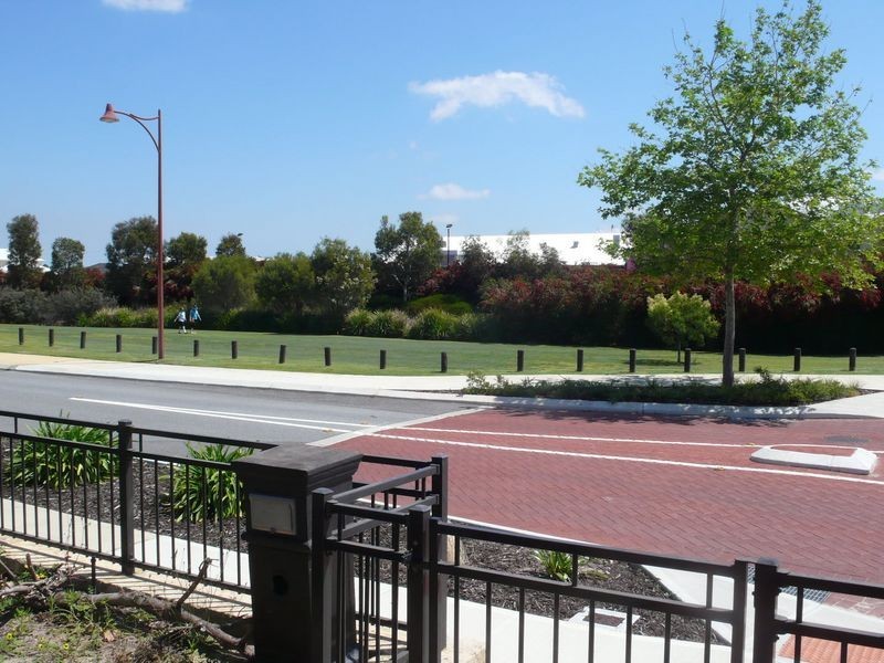 33 Casablanca Avenue, Southern River WA 6110