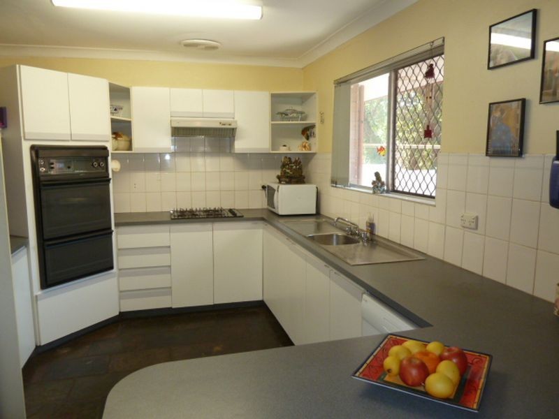 39 Sutherland Drive, Thornlie WA 6108