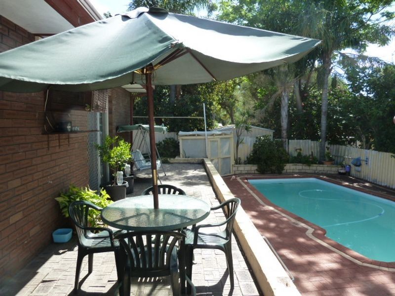 39 Sutherland Drive, Thornlie WA 6108