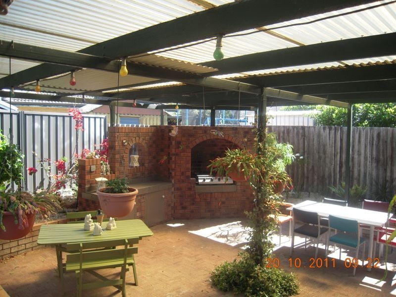 3 Iden Place, Huntingdale WA 6110