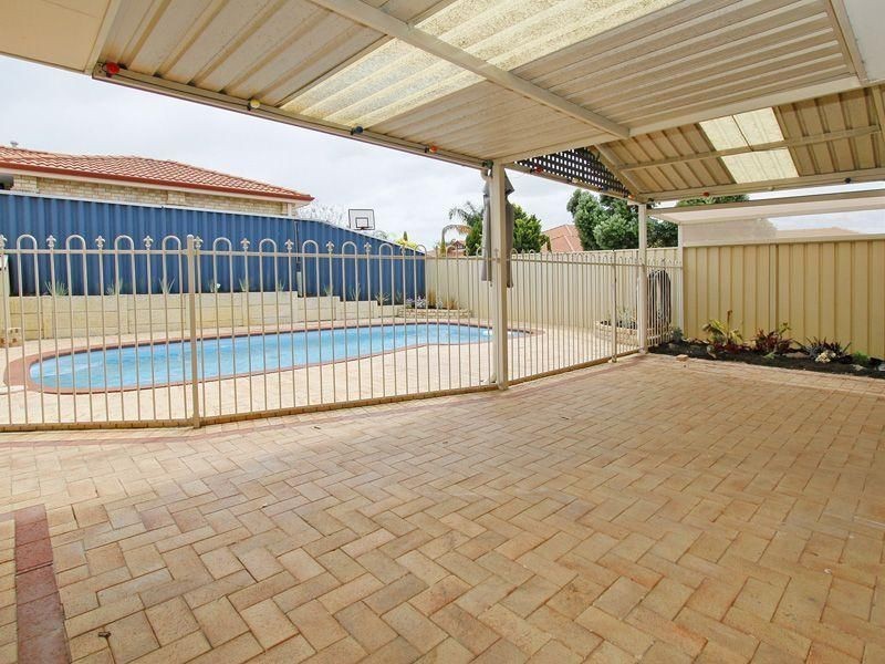 33 Lydon Boulevard, Atwell WA 6164