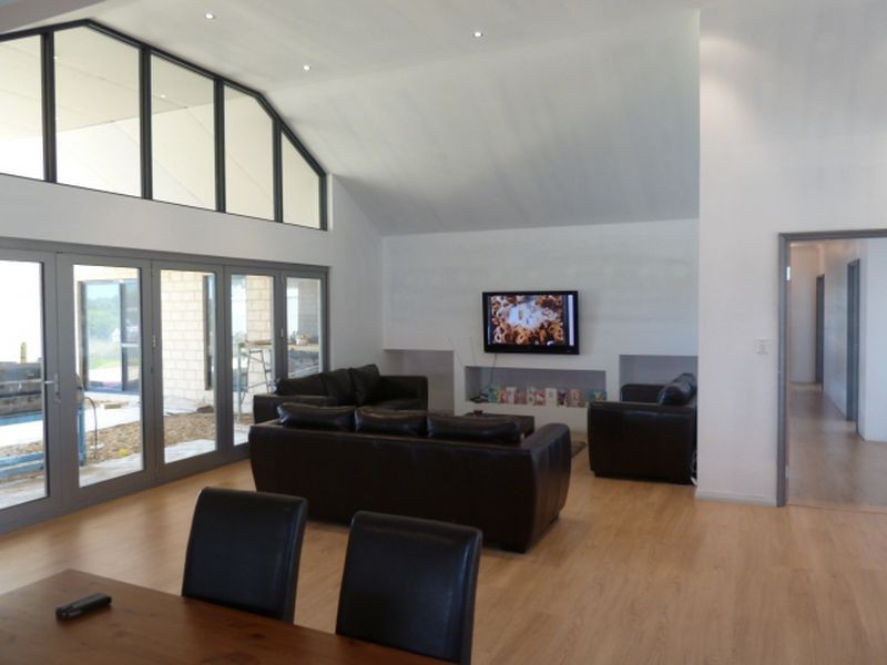 23 Holstein Court, Oakford WA 6121