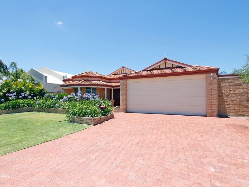 14 Lupin Court, Thornlie WA 6108