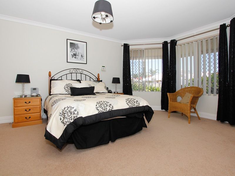 14 Lupin Court, Thornlie WA 6108