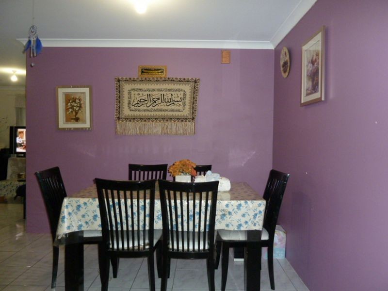 13 Hazelwood Road, Maddington WA 6109