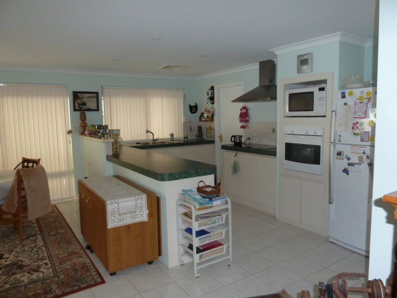 19 Cayman Place, Kenwick WA 6107