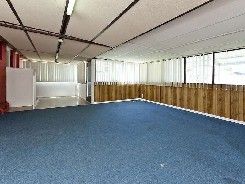 3 Hunt Street, Thornlie WA 6108