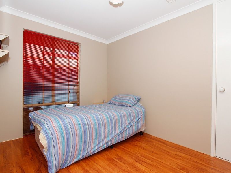 6 Camelot Court, Thornlie WA 6108