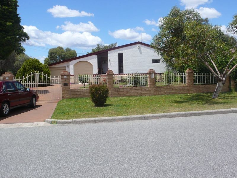 43 Kenmare Avenue, Thornlie WA 6108