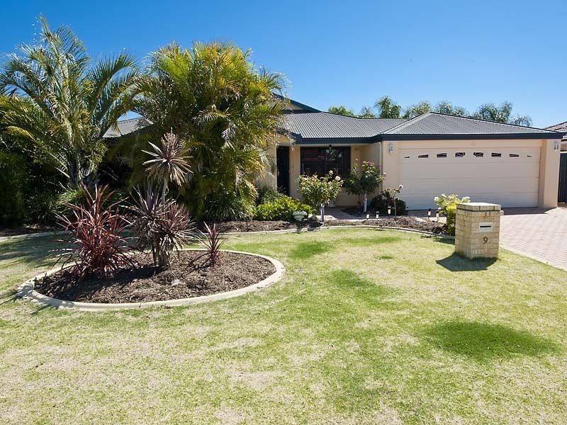9 Kirby Court, Huntingdale WA 6110