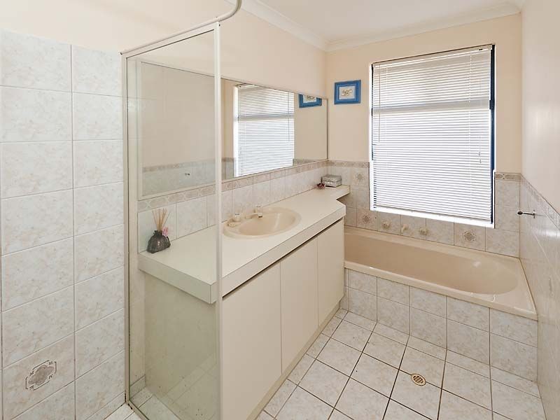 9 Kirby Court, Huntingdale WA 6110