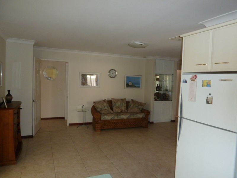 7 Kingsford  Way, Huntingdale WA 6110