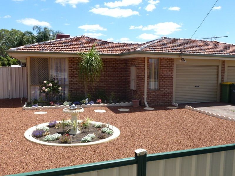 24 A Challis Road, Armadale WA 6112