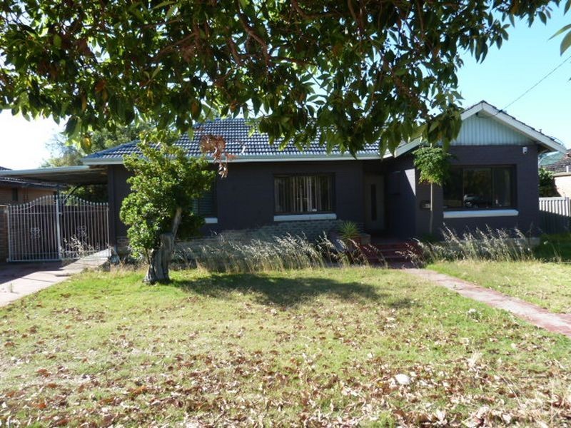 73 Thornlie Avenue, Thornlie WA 6108