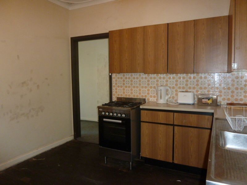 73 Thornlie Avenue, Thornlie WA 6108