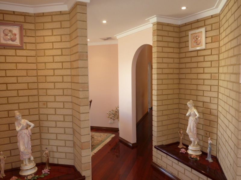 20 Redgum Court, Thornlie WA 6108