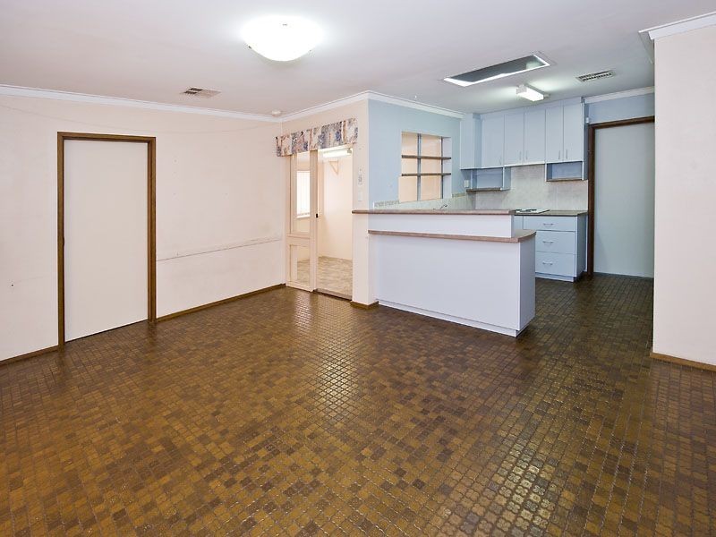 27 May Street, Gosnells WA 6110