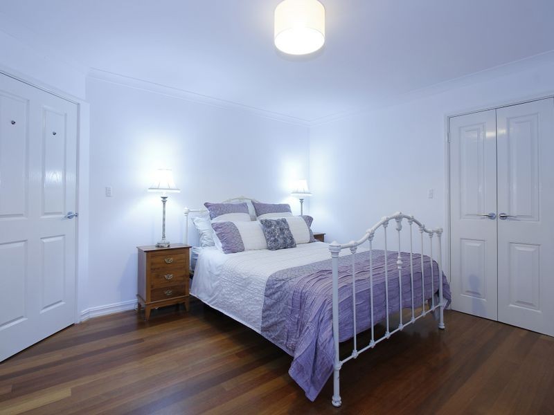 8 Kirwan Way, Winthrop WA 6150