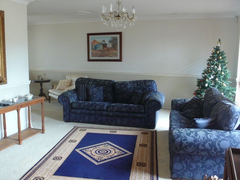 15 Walcha Way, Armadale WA 6112