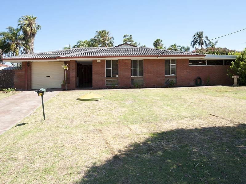 35 Ailsworth Court, Thornlie WA 6108