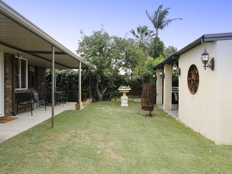 15 Elderberry Drive, Parkwood WA 6147