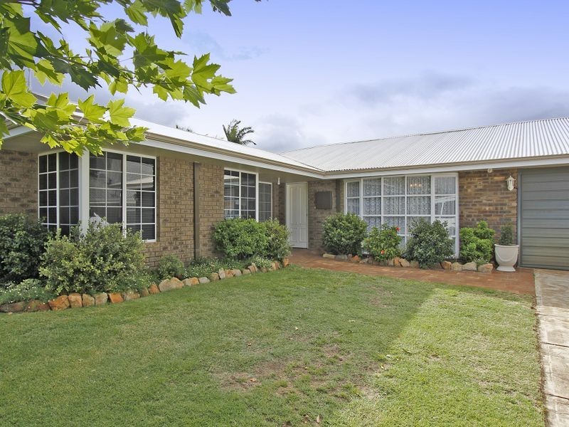 15 Elderberry Drive, Parkwood WA 6147