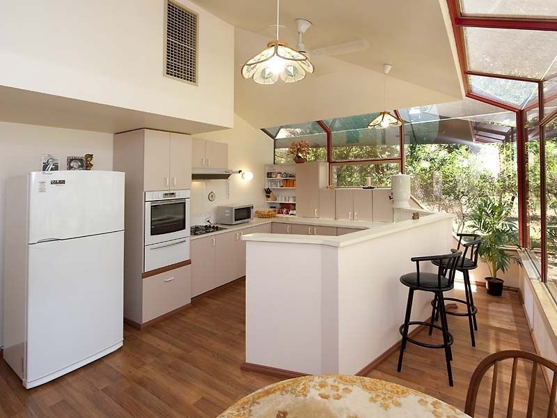 91 Mustang Road, Champion Lakes WA 6111