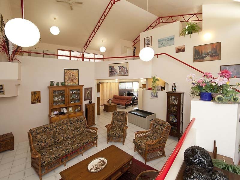 91 Mustang Road, Champion Lakes WA 6111