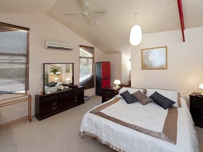 91 Mustang Road, Champion Lakes WA 6111