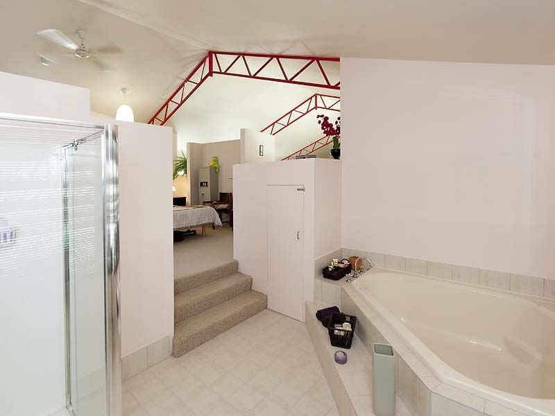 91 Mustang Road, Champion Lakes WA 6111