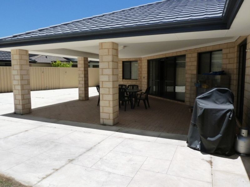 30 Crested Turn, Harrisdale WA 6112