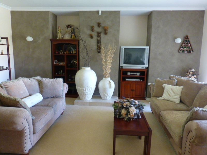 3 Coronet Court, Thornlie WA 6108