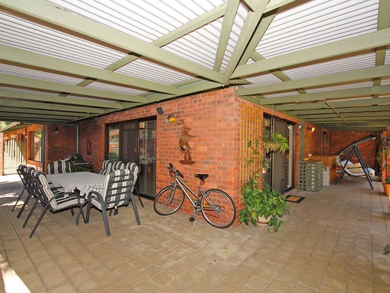 3 Coronet Court, Thornlie WA 6108