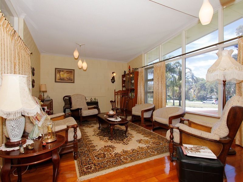 37 May Street, Gosnells WA 6110