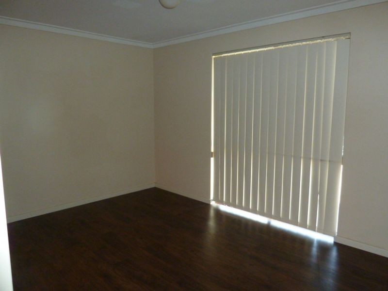 33 Rushbrook Way, Thornlie WA 6108