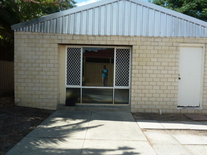 33 Rushbrook Way, Thornlie WA 6108