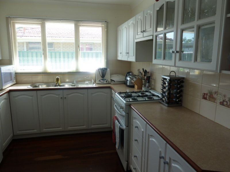 10 Ranmere Way, Langford WA 6147