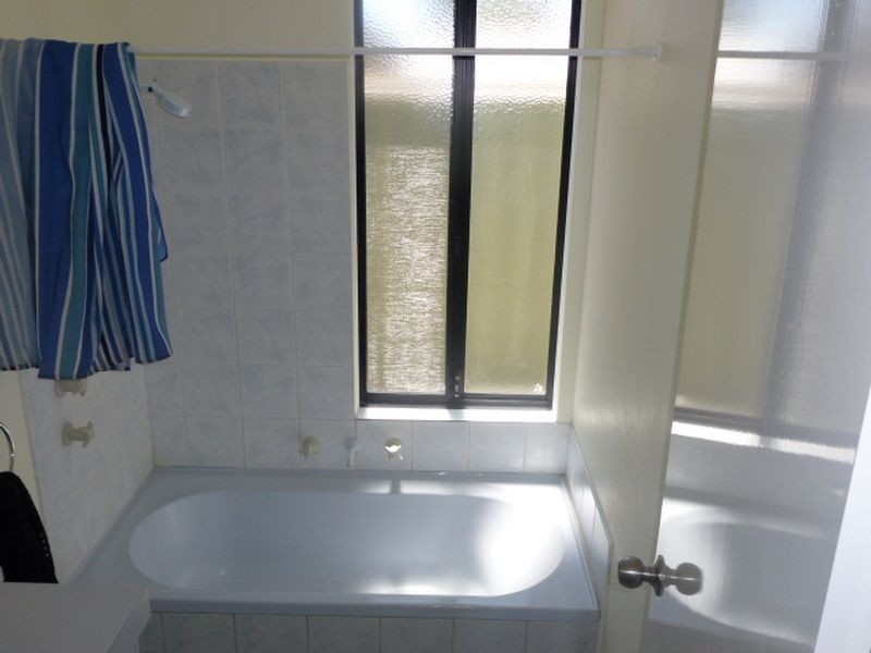 19 Tooting Street, Beckenham WA 6107