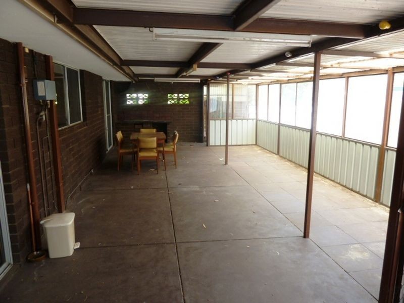 12 Gwalia Place, Gosnells WA 6110