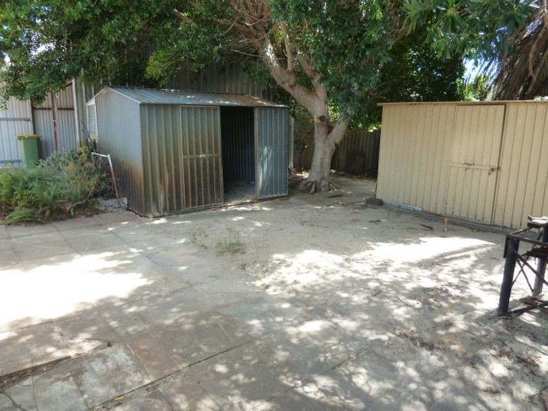 12 Gwalia Place, Gosnells WA 6110