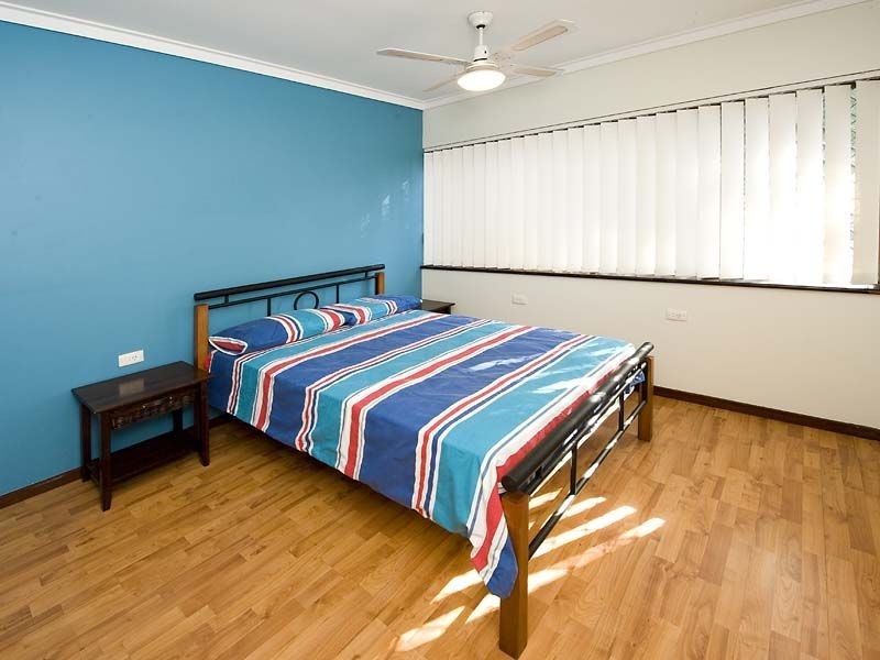 37 Grenadier Drive, Thornlie WA 6108