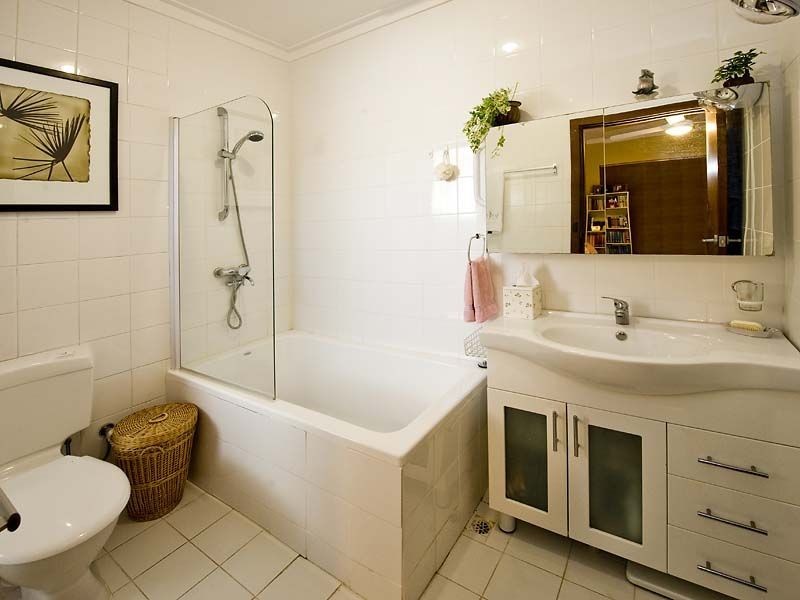 37 Grenadier Drive, Thornlie WA 6108