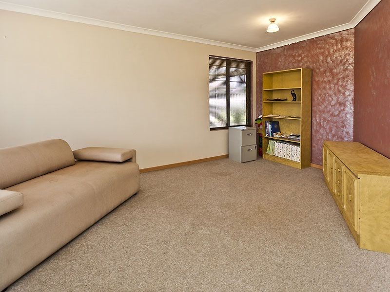 62 Hardey East Road, Wattle Grove WA 6107