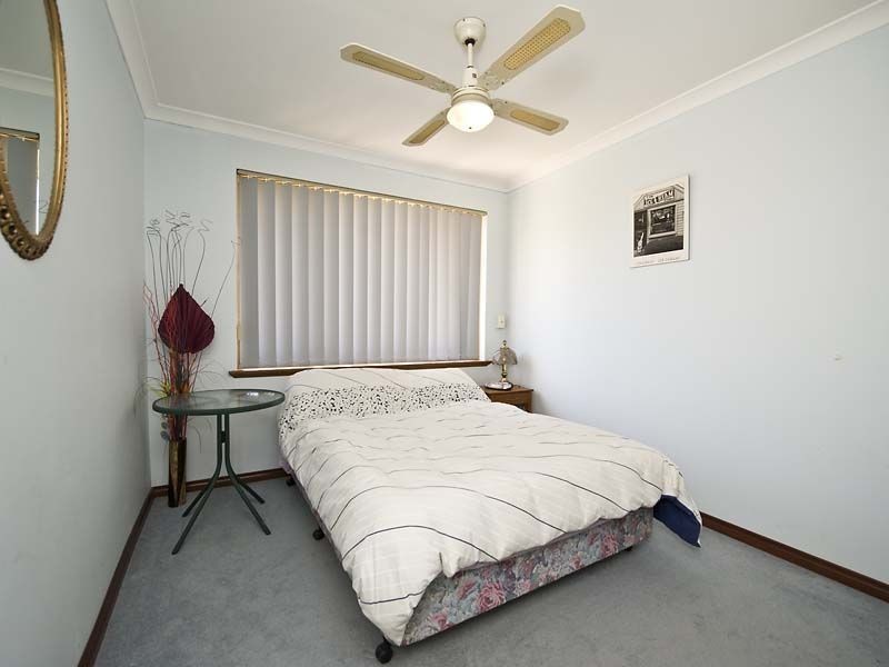 16 A Denham Way, Thornlie WA 6108