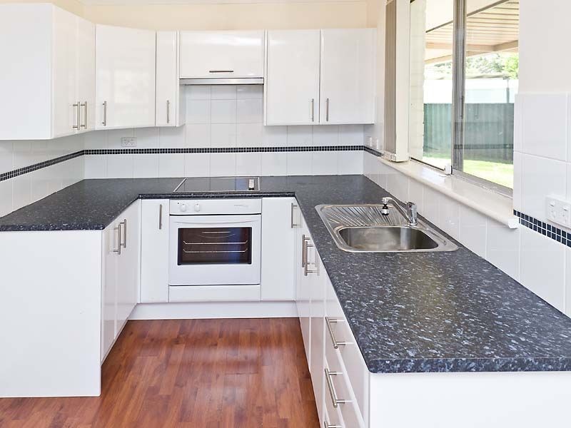 80 B Glyndebourne Ave, Thornlie WA 6108
