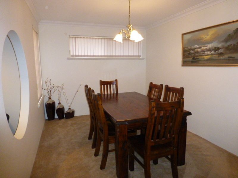 19 Regency Drive, Thornlie WA 6108