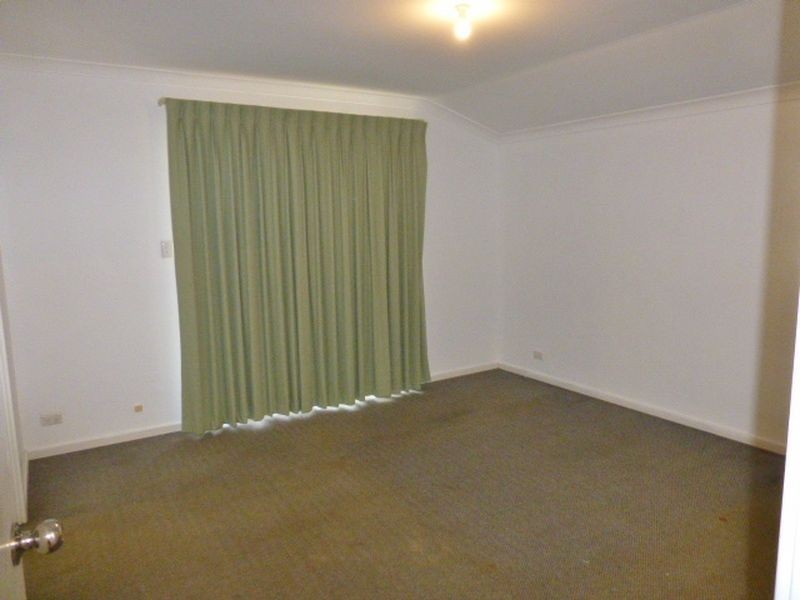 4 Constantine Court, Thornlie WA 6108