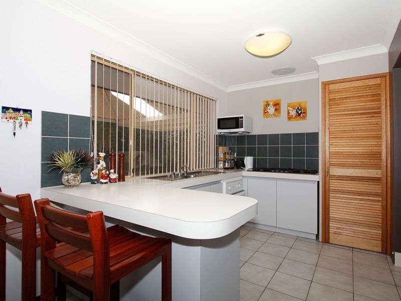 9 Camelot Court, Thornlie WA 6108