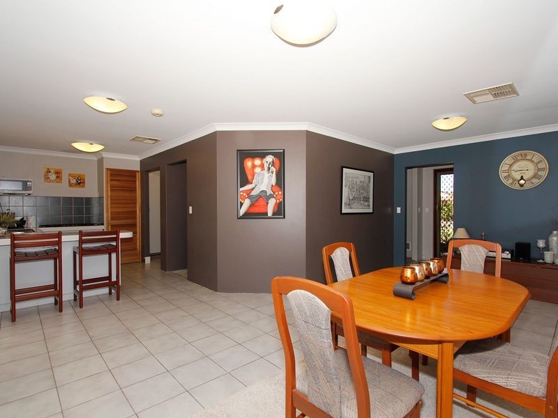 9 Camelot Court, Thornlie WA 6108